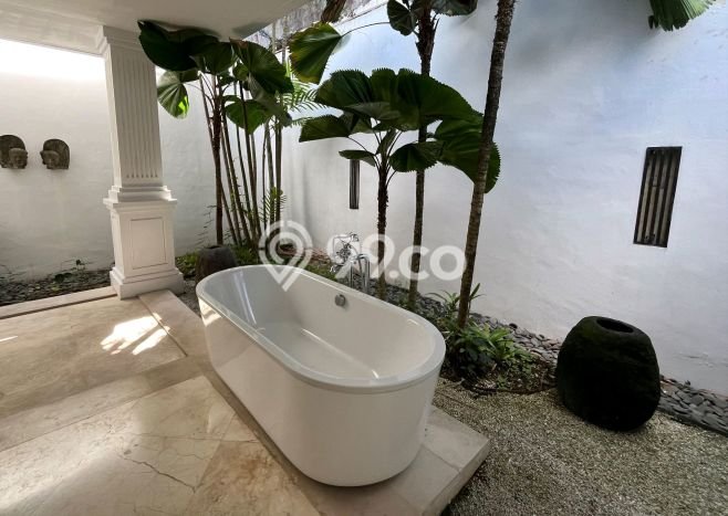Dapatkan sekarang Vila Kawasan , Dimensi 1637m2m², Area nyaman untuk keluarga Dapatkan sekarang Vila Kawasan , Dimensi 1637m2m², Area nyaman untuk keluarga