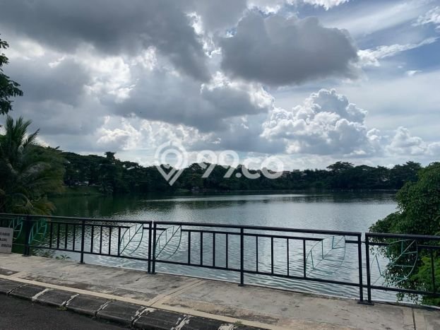 For Sale! Luxury House LT 180m2 Desain Elegan di Gading Serpong For Sale! Luxury House LT 180m2 Desain Elegan di Gading Serpong
