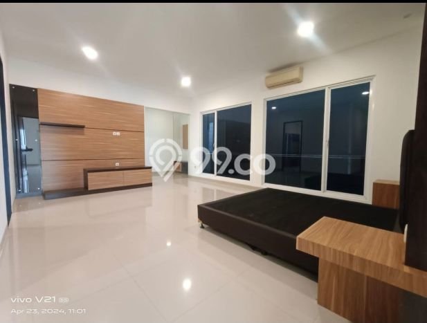 For Sale! Luxury House LT 200m2 Desain Elegan di Alam Sutera For Sale! Luxury House LT 200m2 Desain Elegan di Alam Sutera