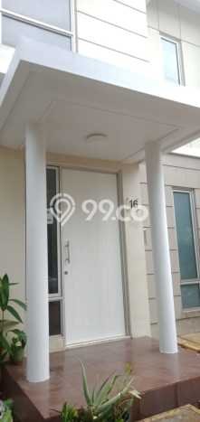 Disewakan! Rumah 3 Kamar Tidur &
2 Kamar Mandi di Gading Serpong, Tangerang Disewakan! Rumah 3 Kamar Tidur &
2 Kamar Mandi di Gading Serpong, Tangerang