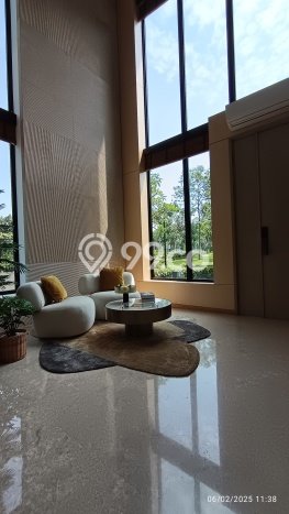 Rumah Elit Modern Siap Huni di BSD City Tangerang Rumah Elit Modern Siap Huni di BSD City Tangerang