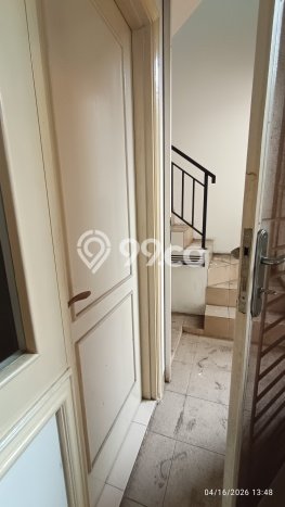 Disewakan! Rumah 4 Kamar Tidur &
2 Kamar Mandi di Gading Serpong, Tangerang Disewakan! Rumah 4 Kamar Tidur &
2 Kamar Mandi di Gading Serpong, Tangerang
