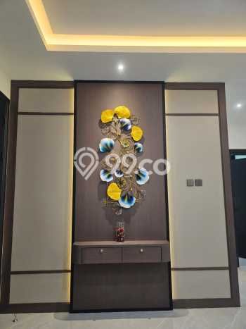 Rumah Elit LB 350m2 Siap Pakai Desain Elegan di Alam Sutera, Tangerang Rumah Elit LB 350m2 Siap Pakai Desain Elegan di Alam Sutera, Tangerang