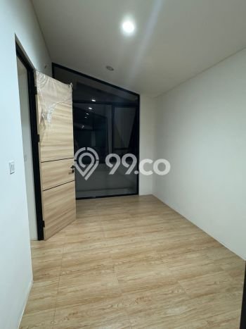 For Sale Rumah 2 Kamar Lokasi Ideal Nyaman dan Strategis di Karawaci For Sale Rumah 2 Kamar Lokasi Ideal Nyaman dan Strategis di Karawaci