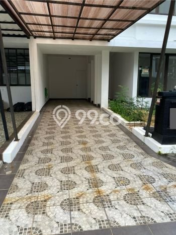 For Sale! Luxury House LT 180m2 Desain Elegan di Gading Serpong For Sale! Luxury House LT 180m2 Desain Elegan di Gading Serpong