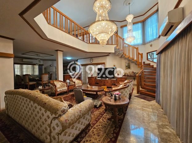Rumah Luxury Modern Tanpa Renovasi di Lebak Bulus Jakarta Selatan Rumah Luxury Modern Tanpa Renovasi di Lebak Bulus Jakarta Selatan
