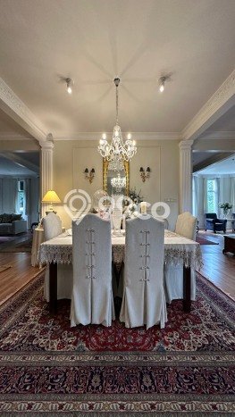 Rumah Luxury Modern Siap Huni di Kemang Jakarta Selatan Rumah Luxury Modern Siap Huni di Kemang Jakarta Selatan