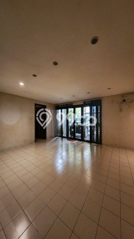 For Sale! Luxury House LT 250m2 Desain Elegan di Lebak Bulus For Sale! Luxury House LT 250m2 Desain Elegan di Lebak Bulus