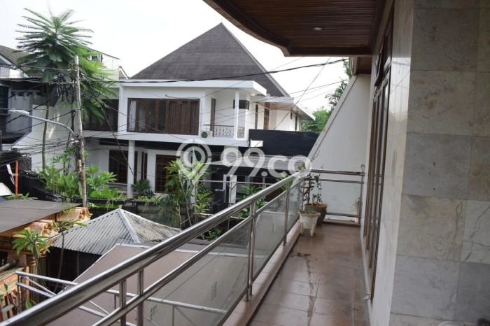 Rumah Mewah LB 800m2 Siap Huni Desain Elegan di Pondok Indah, Jakarta Selatan Rumah Mewah LB 800m2 Siap Huni Desain Elegan di Pondok Indah, Jakarta Selatan