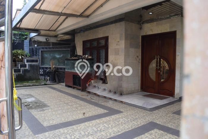 Rumah Mewah LB 800m2 Siap Huni Desain Elegan di Pondok Indah, Jakarta Selatan Rumah Mewah LB 800m2 Siap Huni Desain Elegan di Pondok Indah, Jakarta Selatan