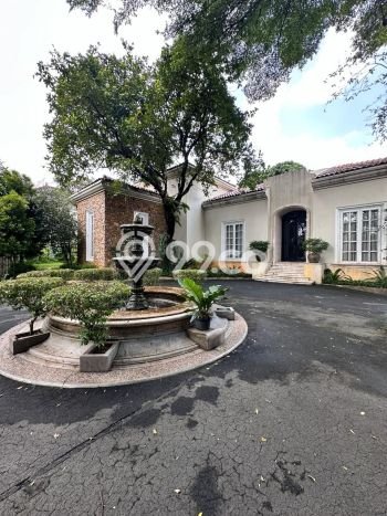 Dijual Rumah Mewah Elegan Dengan View Eksklusif di Pondok Labu, Jakarta Selatan Dijual Rumah Mewah Elegan Dengan View Eksklusif di Pondok Labu, Jakarta Selatan