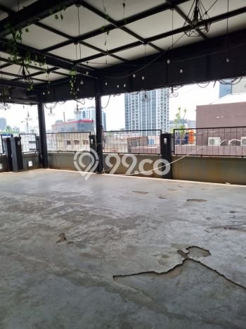 Kantor Dijual di Prime Area Jakarta Pusat Luas 1200m2 Kantor Dijual di Prime Area Jakarta Pusat Luas 1200m2