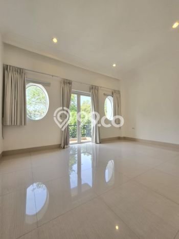 Rumah Modern Disewakan di Kemang Jakarta Selatan Lokasi Sangat Strategis Rumah Modern Disewakan di Kemang Jakarta Selatan Lokasi Sangat Strategis