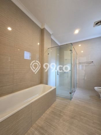 Rumah Modern Disewakan di Kemang Jakarta Selatan Lokasi Sangat Strategis Rumah Modern Disewakan di Kemang Jakarta Selatan Lokasi Sangat Strategis