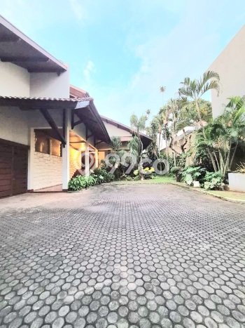 Hunian Super Elit dengan Akses Paling Strategis di Kemang, Jakarta Selatan Hunian Super Elit dengan Akses Paling Strategis di Kemang, Jakarta Selatan