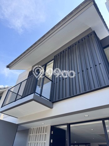 Lokasi strategis! Rumah siap huni disewakan di Sedati LB 130m2 Lokasi strategis! Rumah siap huni disewakan di Sedati LB 130m2