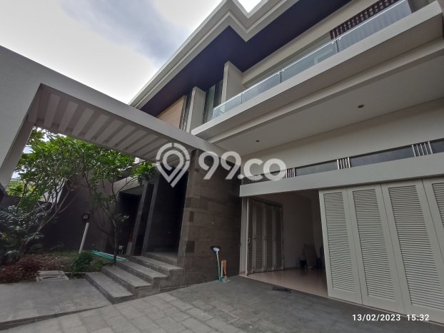 Rumah Mewah Dijual LT 450m2 di Sukolilo, Surabaya Rumah Mewah Dijual LT 450m2 di Sukolilo, Surabaya