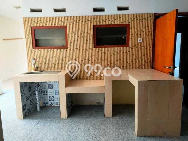 Hunian Cantik Modern Lb 200m2 di Rungkut, Surabaya Hunian Cantik Modern Lb 200m2 di Rungkut, Surabaya