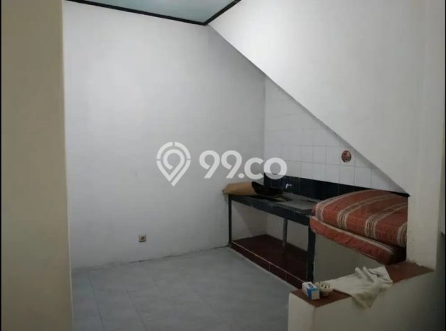 Jual Rumah Favorit Siap Huni LB 100m2 di Rungkut, Surabaya Jual Rumah Favorit Siap Huni LB 100m2 di Rungkut, Surabaya