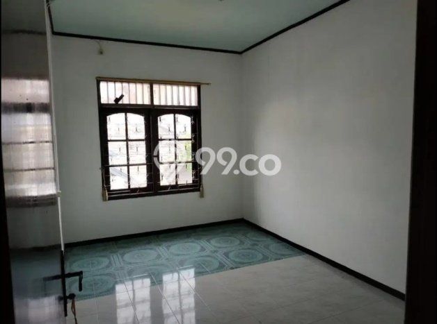 Jual Rumah Favorit Siap Huni LB 100m2 di Rungkut, Surabaya Jual Rumah Favorit Siap Huni LB 100m2 di Rungkut, Surabaya