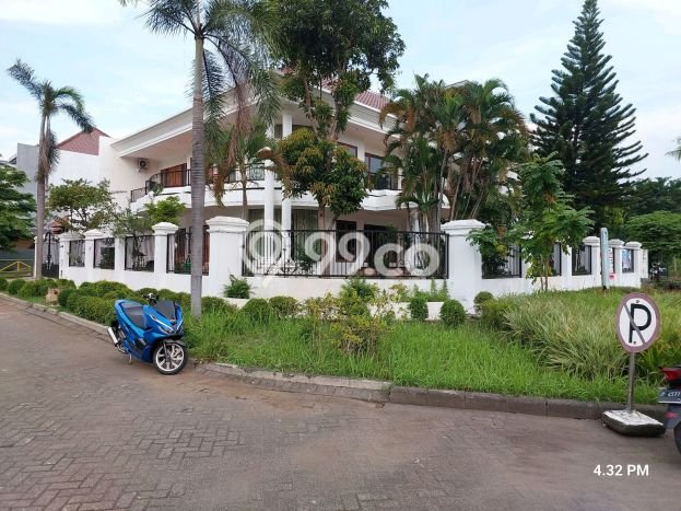 HOT PROPERTY! Rumah Strategis di Sukolilo, LT 621m2m² LB 372m2m² HOT PROPERTY! Rumah Strategis di Sukolilo, LT 621m2m² LB 372m2m²
