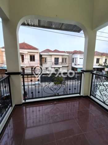 Dijual Rumah Premium dengan Fasilitas Sekitar Komplit di Mulyorejo, Surabaya Dijual Rumah Premium dengan Fasilitas Sekitar Komplit di Mulyorejo, Surabaya