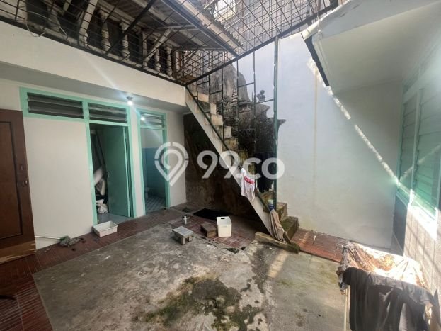Rumah Modern Cantik 3 Kamar Siap Huni di Rungkut Rumah Modern Cantik 3 Kamar Siap Huni di Rungkut
