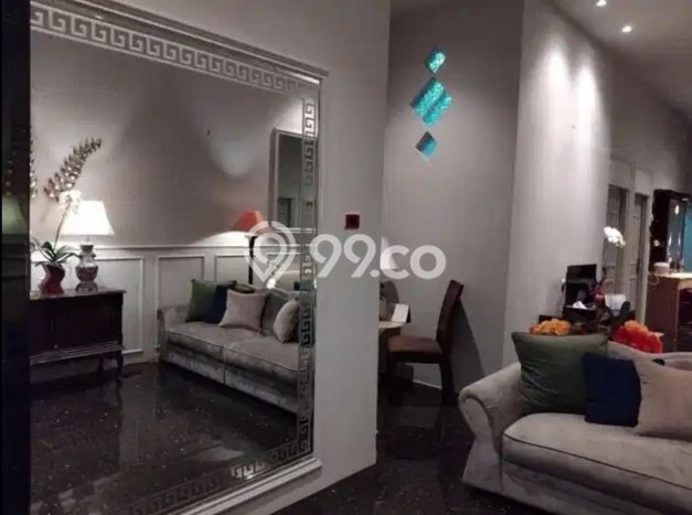 Rumah Terawat di Rungkut, Surabaya, LT 200m2m², Luas Bangunan 280m2m² Rumah Terawat di Rungkut, Surabaya, LT 200m2m², Luas Bangunan 280m2m²