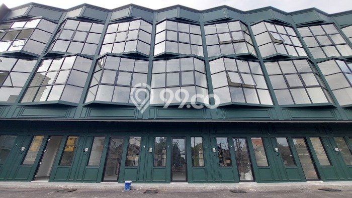 Unit Ruko Dijual di Rungkut Surabaya 180m2 Unit Ruko Dijual di Rungkut Surabaya 180m2