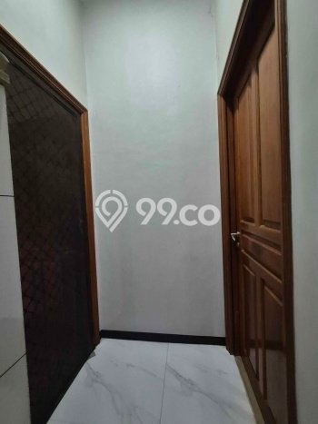 Siap Huni Hunian Elit 6 Kamar di Rungkut Dekat ke Mana Saja Siap Huni Hunian Elit 6 Kamar di Rungkut Dekat ke Mana Saja
