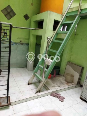 Rumah Kawasan Waru, Luas 165m2m², LB 250m2m² Rumah Kawasan Waru, Luas 165m2m², LB 250m2m²