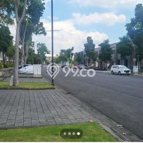 Rumah SUPER MEWAH! area Wiyung, Surabaya, Luas 111m2m² Bangunan 239m2m², HARGA SPESIAL Rumah SUPER MEWAH! area Wiyung, Surabaya, Luas 111m2m² Bangunan 239m2m², HARGA SPESIAL