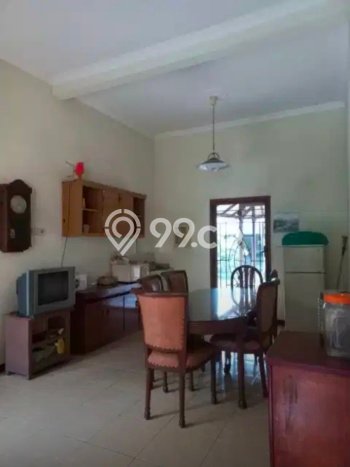 Dijual Hunian Mewah dengan Fasilitas Sekitar Komplit di Rungkut, Surabaya Dijual Hunian Mewah dengan Fasilitas Sekitar Komplit di Rungkut, Surabaya