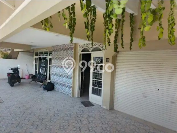 For Sale! Premium House LT 300m2 Desain Modern di Manyar For Sale! Premium House LT 300m2 Desain Modern di Manyar