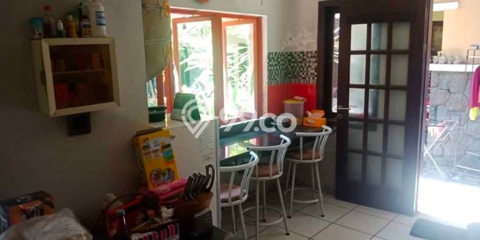 Hot Offer Hunian Mewah Ideal dan Luas di Gayungan, Surabaya Hot Offer Hunian Mewah Ideal dan Luas di Gayungan, Surabaya