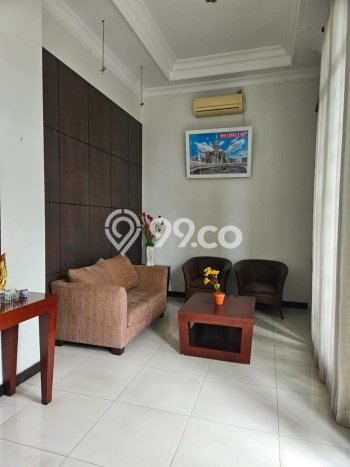 Rumah Mewah LB 315m2 Siap Pakai Desain Elegan di Citraland, Surabaya Rumah Mewah LB 315m2 Siap Pakai Desain Elegan di Citraland, Surabaya
