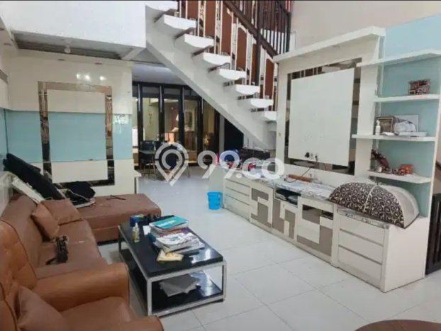 Dijual Rumah Luas Megah Dengan View Eksklusif di Manyar, Surabaya Dijual Rumah Luas Megah Dengan View Eksklusif di Manyar, Surabaya