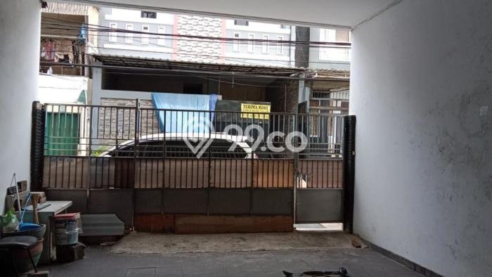 Rumah Elit Modern Tanpa Renovasi di Kartini Jakarta Pusat Rumah Elit Modern Tanpa Renovasi di Kartini Jakarta Pusat