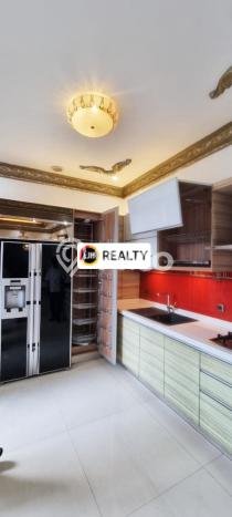 Hunian Mewah LB 321m2 Siap Huni Desain Elegan di BSD City, Tangerang Hunian Mewah LB 321m2 Siap Huni Desain Elegan di BSD City, Tangerang