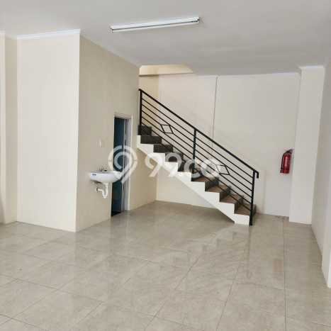 Ruko Dijual di Prime Area Badung Luas 210m2 Ruko Dijual di Prime Area Badung Luas 210m2