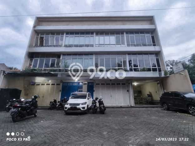 Unit Ruko Dijual di Rungkut Surabaya 190m2 Unit Ruko Dijual di Rungkut Surabaya 190m2