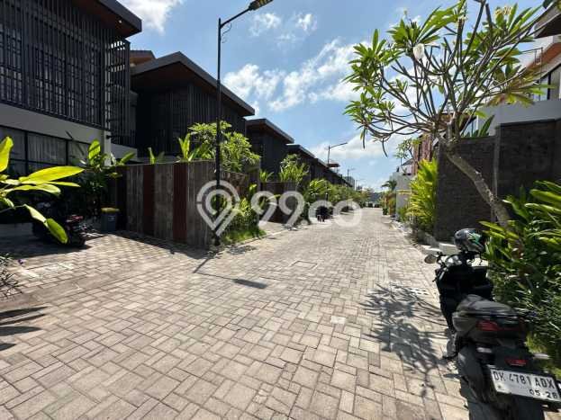 Ready to Use! Premium House LT 120m2 Desain Elegan di Canggu Ready to Use! Premium House LT 120m2 Desain Elegan di Canggu