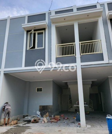 Rumah Strategis dengan Luas Tanah 59m² di Kawasan Gayungan, Surabaya Rumah Strategis dengan Luas Tanah 59m² di Kawasan Gayungan, Surabaya