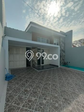HUNIAN IMPIAN! Rumah di Sawahan, 3 KM, Bebas Banjir, LT 180m² Bangunan 180m² HUNIAN IMPIAN! Rumah di Sawahan, 3 KM, Bebas Banjir, LT 180m² Bangunan 180m²