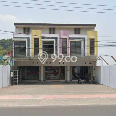 LOKASI PREMIUM! Ruko Kawasan Mojosari, Luas 200m², Akses Utama LOKASI PREMIUM! Ruko Kawasan Mojosari, Luas 200m², Akses Utama