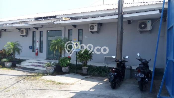 AREA PREMIUM! Gudang di Mojokerto, Luas 6200m², Area Strategis AREA PREMIUM! Gudang di Mojokerto, Luas 6200m², Area Strategis
