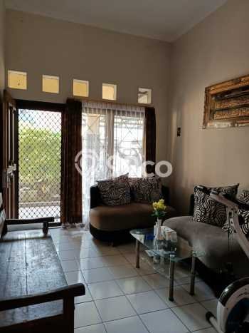 Rumah lokasi Babatan, Surabaya, LT 135m² Bangunan 120m² Rumah lokasi Babatan, Surabaya, LT 135m² Bangunan 120m²