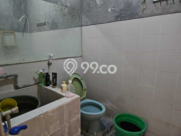 FEATURED! Rumah Asri di Rungkut, LT 180m² Bangunan 150m² FEATURED! Rumah Asri di Rungkut, LT 180m² Bangunan 150m²