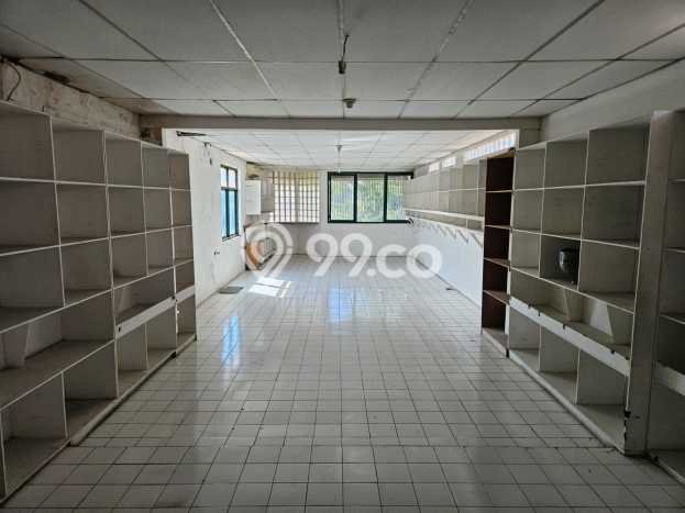 Ruko disewakan lokasi strategis Gubeng Surabaya 100m2 Ruko disewakan lokasi strategis Gubeng Surabaya 100m2