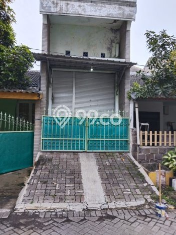 Ruko Disewa di Rungkut, Surabaya, LT 45m2 / LB 45m2 Ruko Disewa di Rungkut, Surabaya, LT 45m2 / LB 45m2